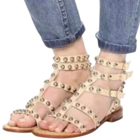 NIB Sam Edelman Eavan Gladiator Studded Sand Sandals - 7 M - Picture 8 of 8